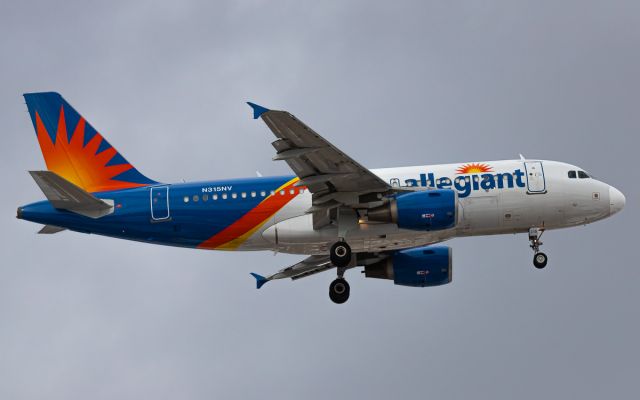 Airbus A319 (N315NV)