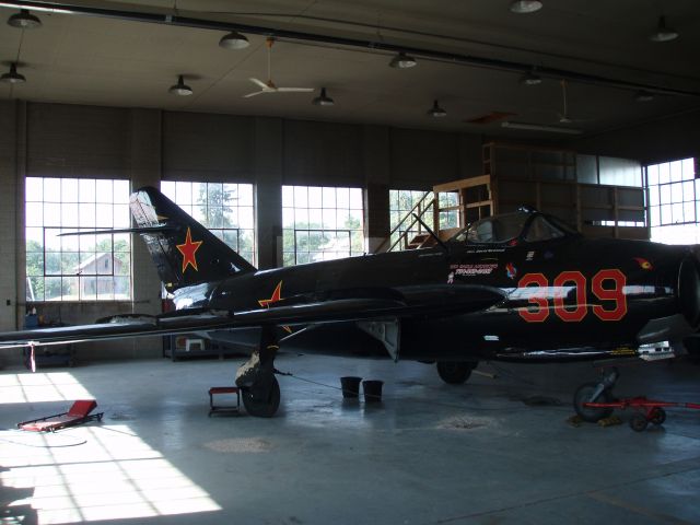 MIKOYAN MiG-17 (N406DM) - This Mig-17 is always being worked on. The mechanic took off the entire tail-end for inspection. The pilot does several tests every now and again. They are planning to  bring in a MiG-21 to be hangered here aswell.