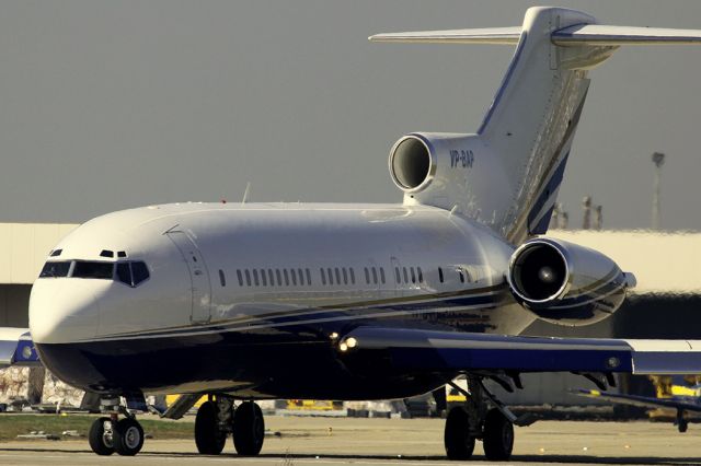 Boeing 727-100 (VP-BAP)