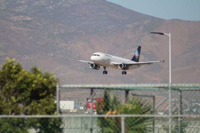 Airbus A320 — - FINAL APPROACH 27 MMTJ