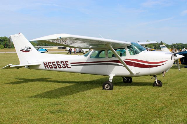 Cessna Skyhawk (N6553E)