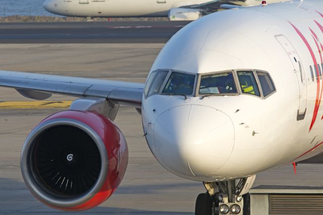 Boeing 757-200 (RA-73016)