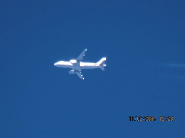 Airbus A320 (N653AW)