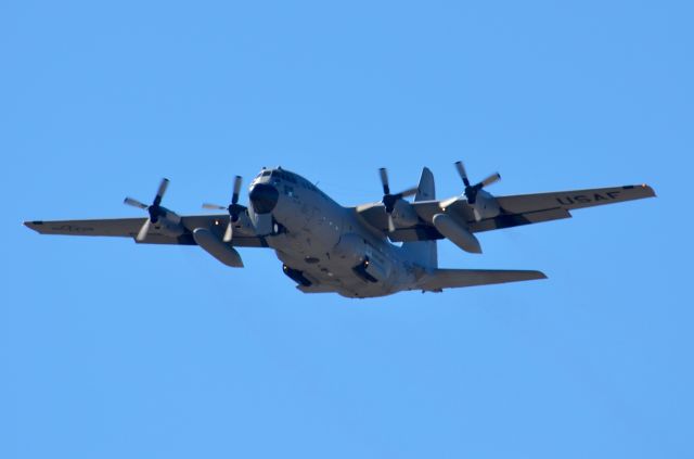 Lockheed C-130 Hercules —