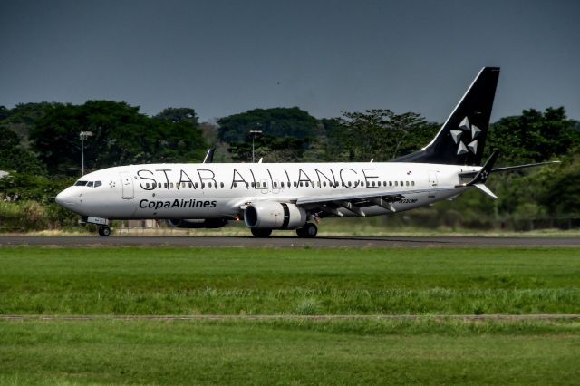 Boeing 737-800 (HP-1823CMP)