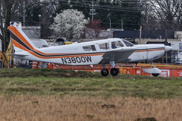 Piper Saratoga (N3800W)