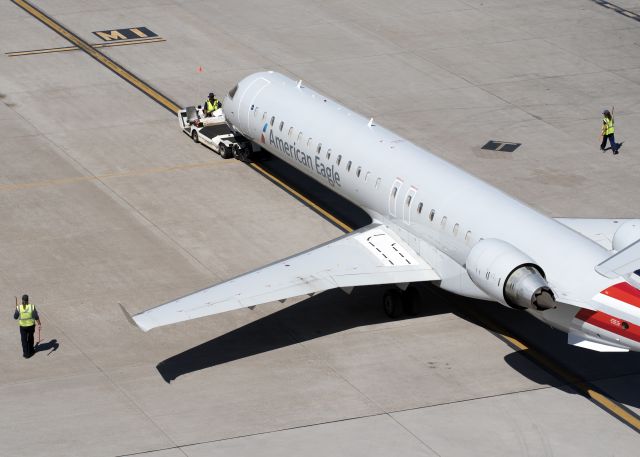 Canadair Regional Jet CRJ-900 —