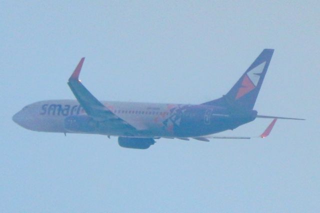 Boeing 737-800 —