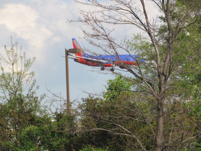Boeing 737-700 (N266WN)