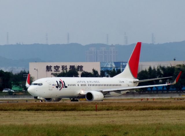 Boeing 737-700 (JA312J)