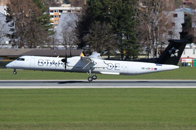 de Havilland Dash 8-400 (OE-LGP)