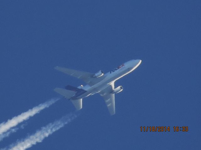 McDonnell Douglas DC-10 (N308FE) - FedEx flight 597 from MEM to SEA over Baxter Springs Kansas (78KS) at 34,000 feet.