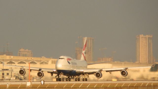 Boeing 747-400 (G-CIVB)