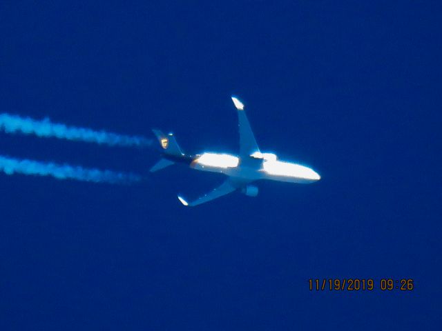 BOEING 767-300 (N324UP)