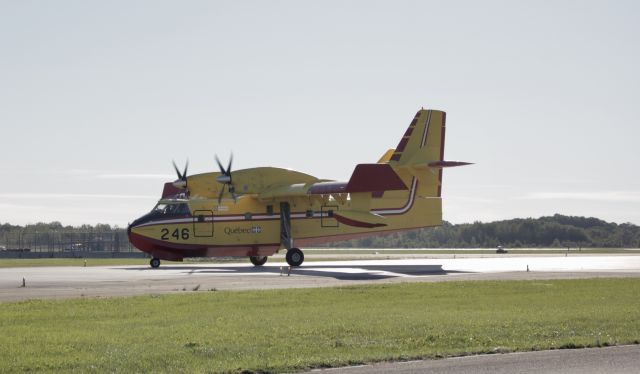 Canadair CL-41 Tutor (C-GQBI) - QUE246 Arriving for the Volaria airshow