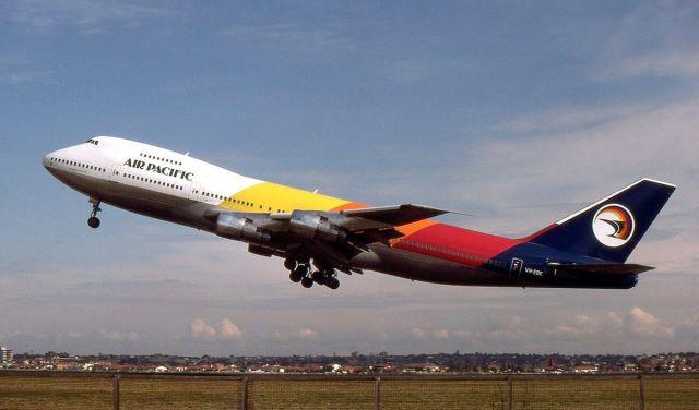 Boeing 747-200 (VH-EBK) - Qantas Boeing 747-238B on lease to Air Pacific. Photographed in August 1985.