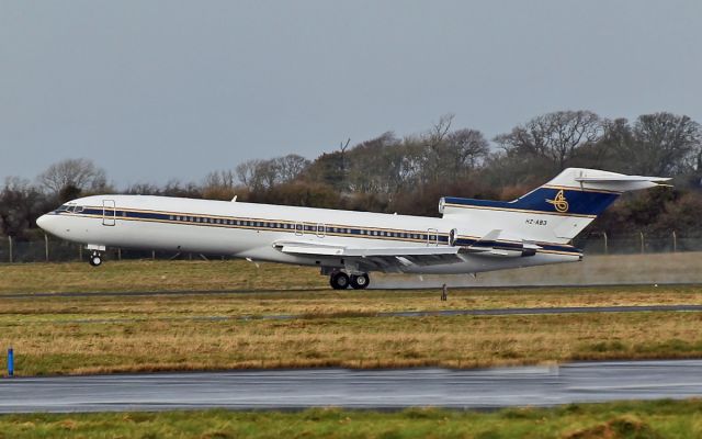 HZ-AB3 — - hz-ab3 b727 very late touch down at shannon 11/2/14.