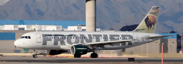 Airbus A320 (N207FR) - phoenix sky harbor international airport 22FEB20