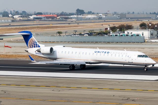 Canadair Regional Jet CRJ-700 (N784SK) - Arrival from Denver for this SkyWest long jet