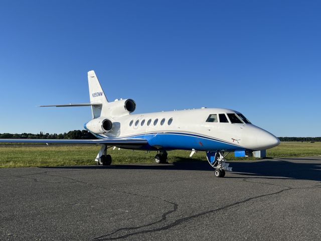 Dassault Falcon 50 (N990MM)