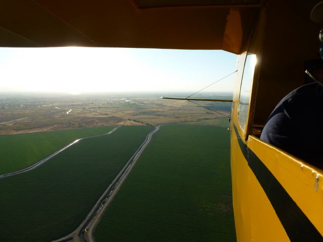 Piper Cherokee (N22957) - "Open cockpit" in a Piper Cub