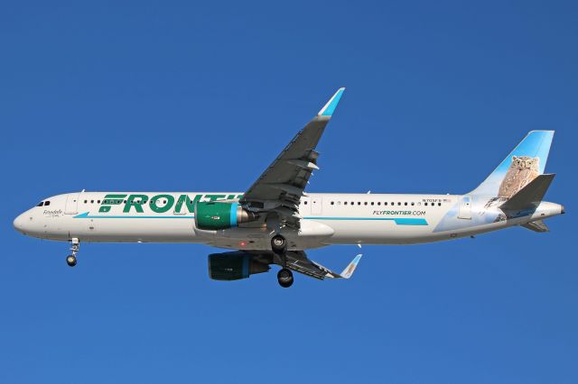 Airbus A321 (N705FR) - FFT1614, an A321-211 (N705FR, c/n 6891), on short final for RWY 24R on a sunny autumn morning. Finally, a nice colorful shot of Ferndale the Pygmy Owl.