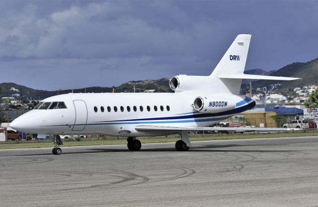 Dassault Falcon 900 (N800DW)