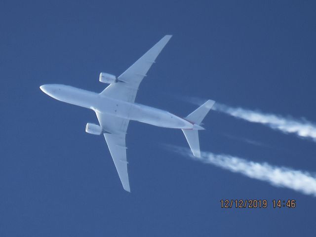 Boeing 777-200 (N765AN)