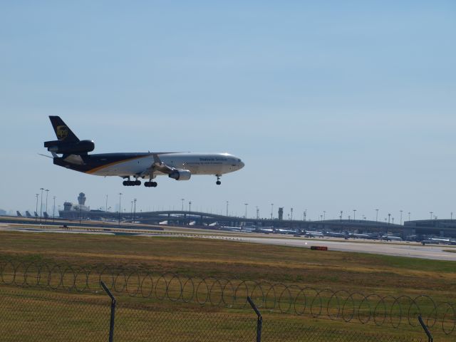 Boeing MD-11 (N254UP)