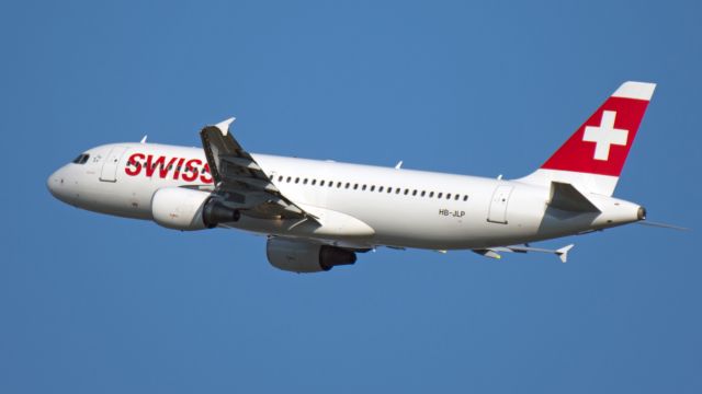 Airbus A320 (HB-JLP)