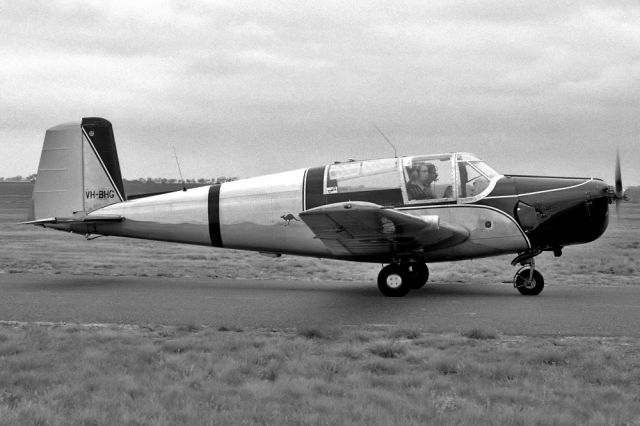 Cessna Centurion (VH-BHG) - SAAB 91C SAFIR - REG VH-BHG (CN 91-276) - HORSHAM AIRPORT VIC. AUSTRALIA - YHSM 28/9/1991