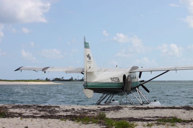 Beechcraft 35 Bonanza (N435B)