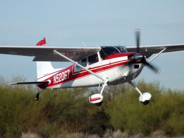 Cessna Skywagon 180 (N52067)