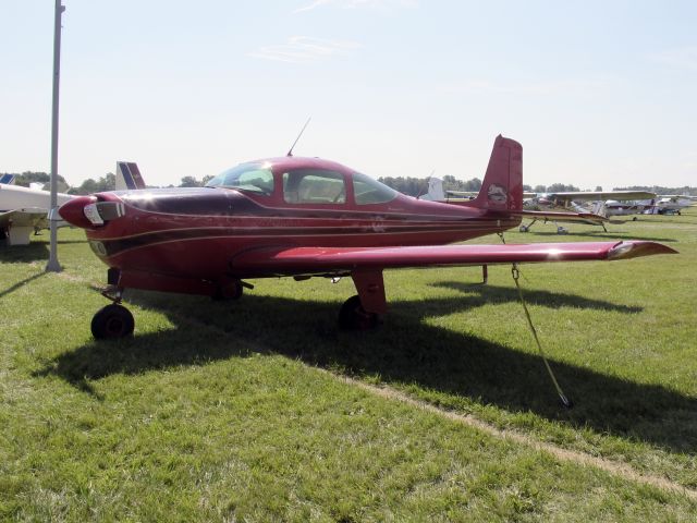 Mooney M-20 (N489C) - Oshkosh 2013!