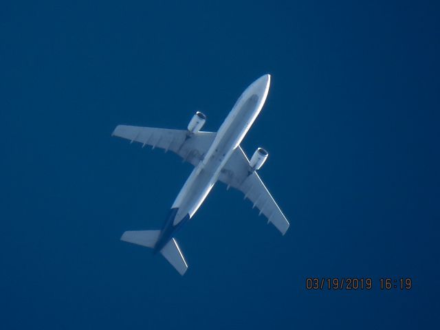 Airbus A300F4-600 (N672FE)