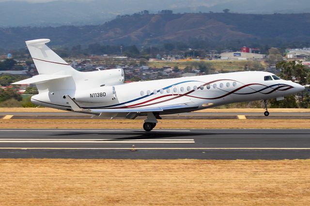 Dassault Falcon 7X (N113BD)