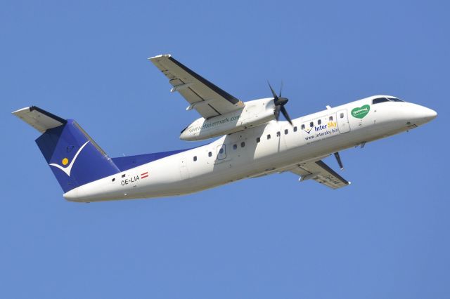 de Havilland Dash 8-300 (OE-LIA)