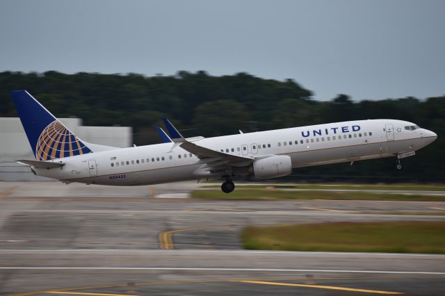 Boeing 737-900 (N34455)