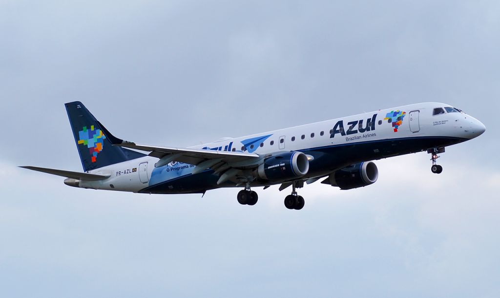 Embraer ERJ-190 (PR-AZL)