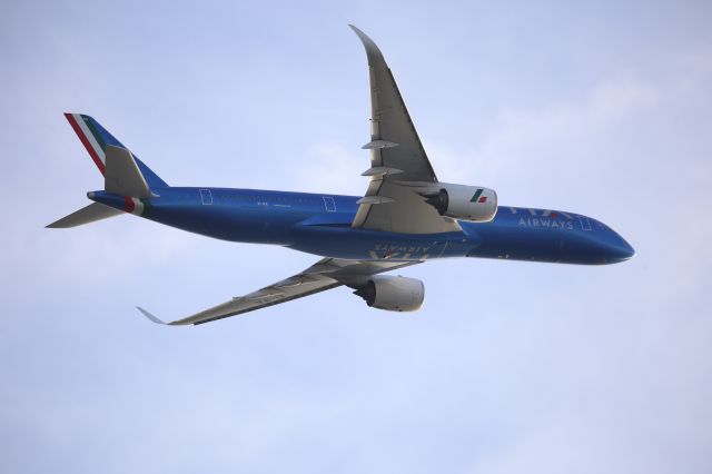 Airbus A350-900 (EI-IFE)