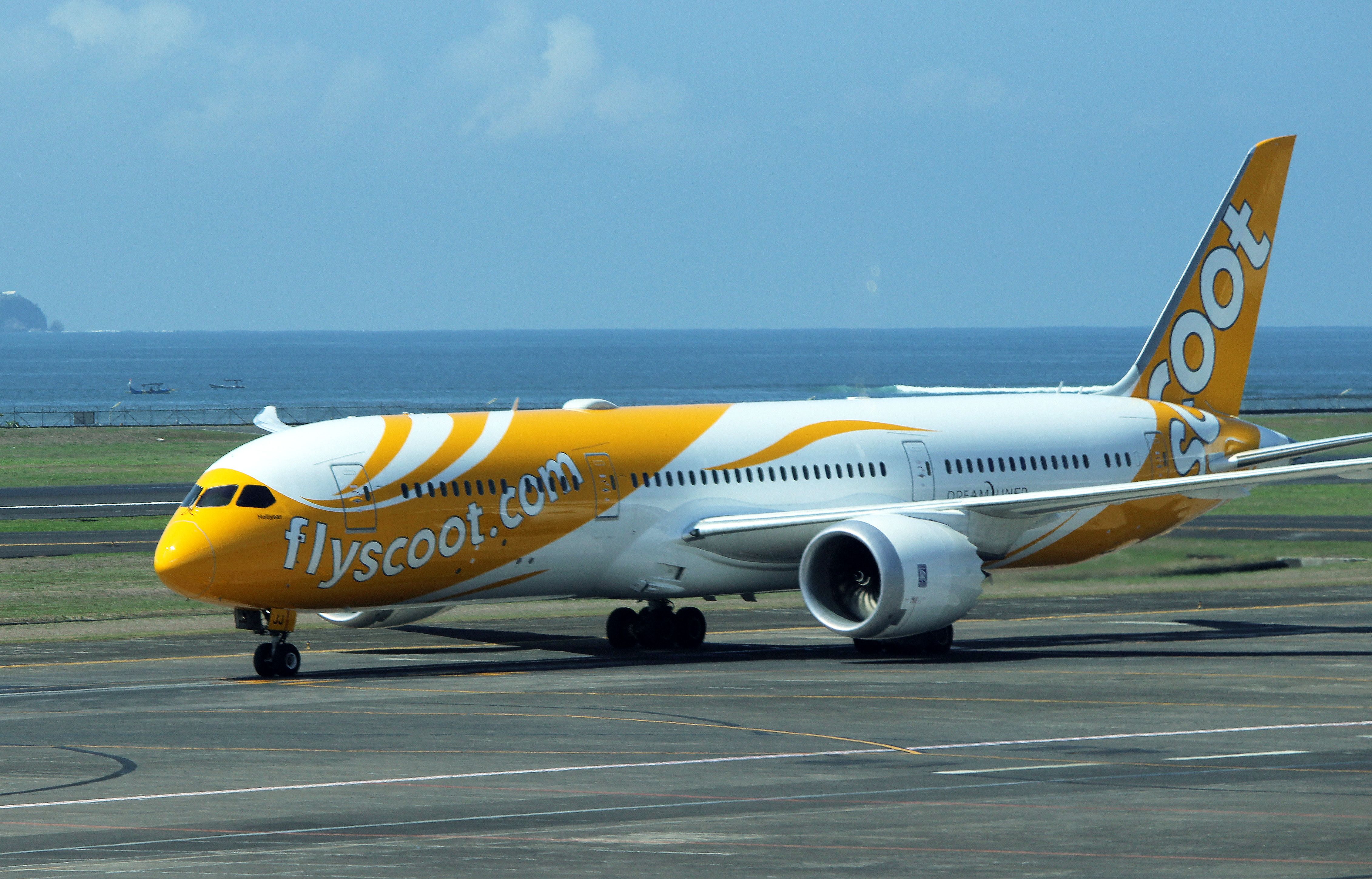 Boeing 787-9 Dreamliner (9V-OJJ)