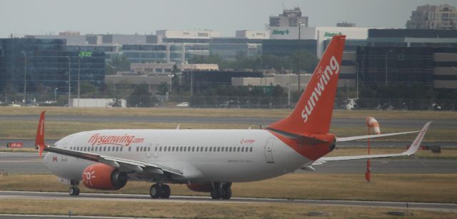 Boeing 737-800 (C-FPRP)
