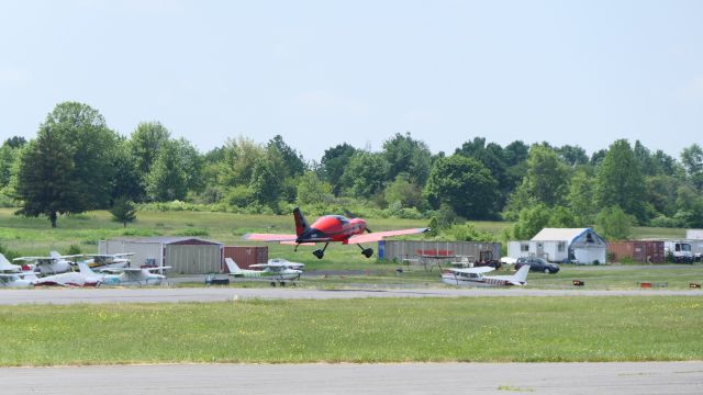 Beechcraft Bonanza (36) (N325R)