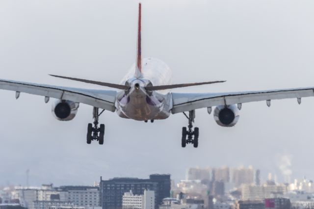 Airbus A330-300 (B-22101) - Trans Asia / Airbus A330-343Xbr /Dec.06.2015 Hakodate Airport [HKD/RJCH] JAPAN