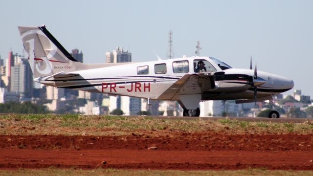 Beechcraft Baron (58) (PR-JRH)