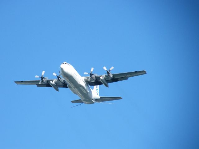 Lockheed C-130 Hercules (EI-JIV)