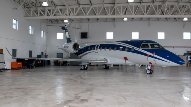 IAI Gulfstream G280 (N939ET) - Aircraft Resting on the hangar 