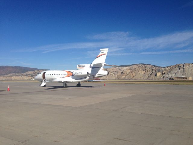 Dassault Falcon 900 (N247FR)