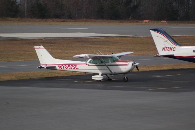 Cessna Skyhawk (N2055E)