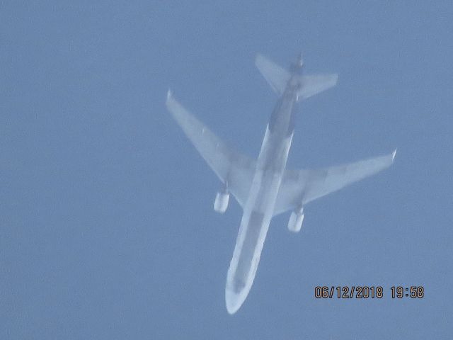 Boeing MD-11 (N596FE)